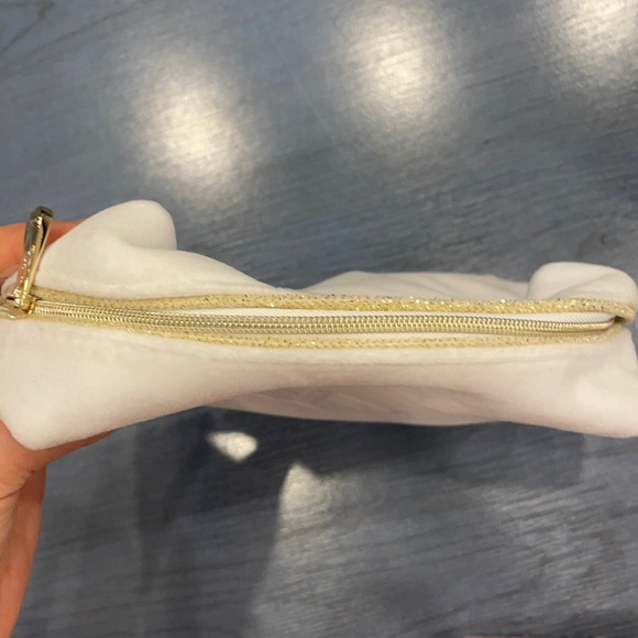 Dior cosmetic bag - Picture 3 of 4